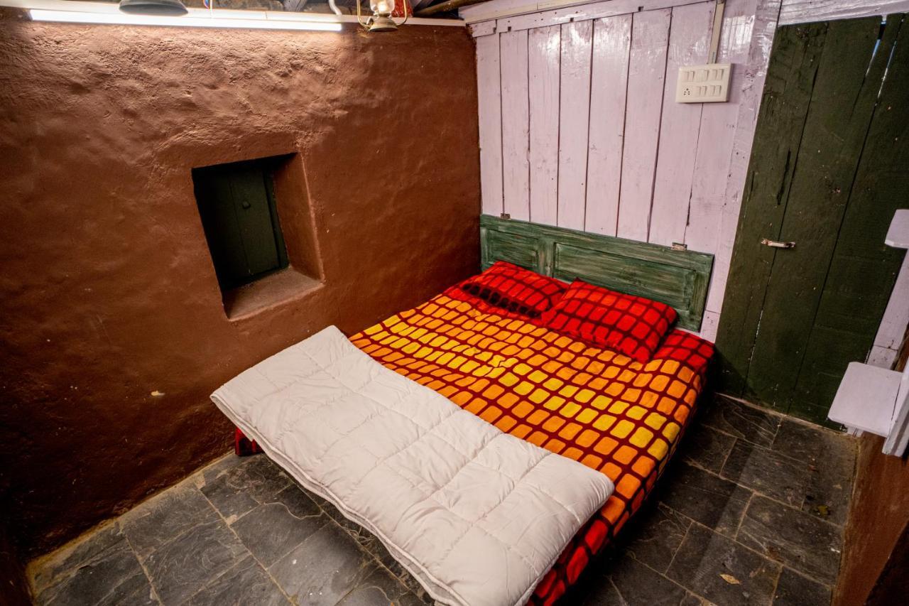 The Olive Hut Villa Bīr Eksteriør bilde